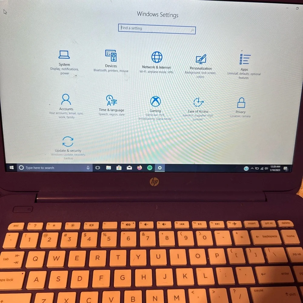 Purple Hp laptop 14 inch